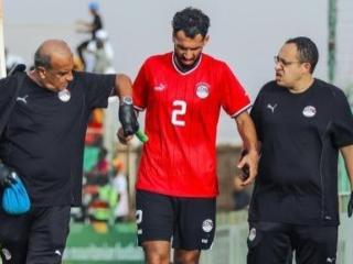 خالد صبحي يبدأ تدريبات الجري على هامش مران المصري استعداداً للزمالك