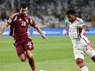 خسارة قاسية بأخطاء كارثية لمنتخب قطر أمام الإمارات