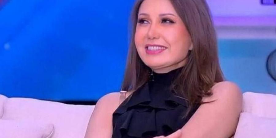 الفنانة ميسرة: أبحث عن زوج فدائي متدين.. وأرفض الابتذال في الفن